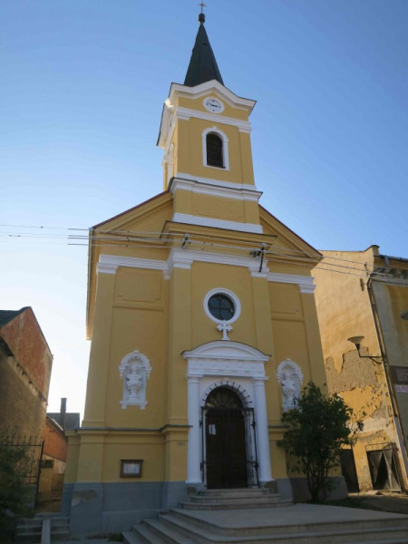 Rekonstrukce fasády a zasklení kostela Odrlice- fáze 2