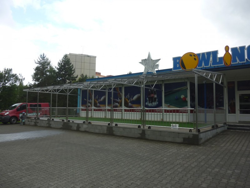 Stavba venkovních teras Bowlingového centra v Šumperku